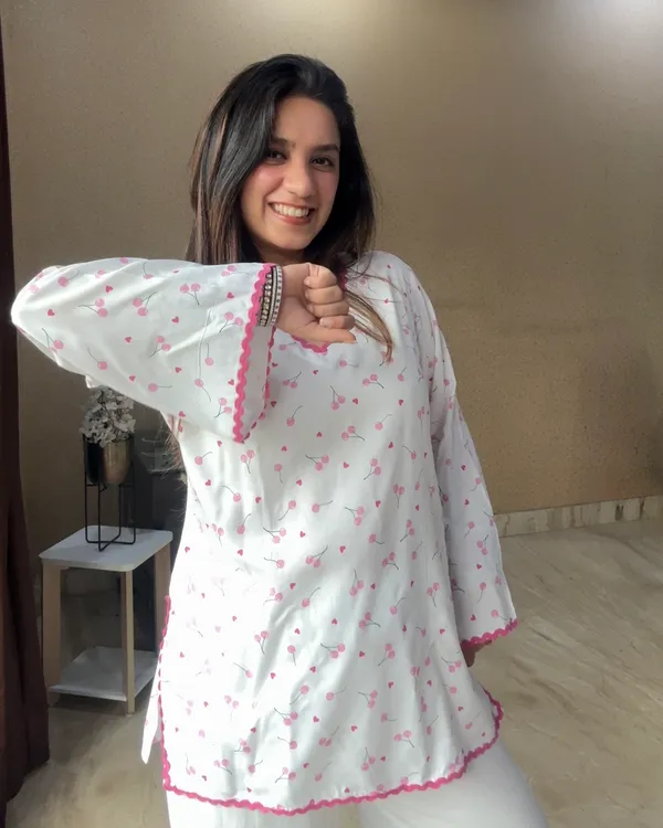 KAIRA_SHORT_KURTI_(WOMEN)