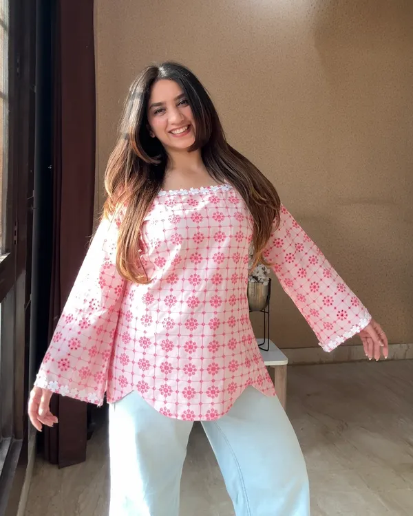 PIHU_SHORT_KURTI_(WOMEN)