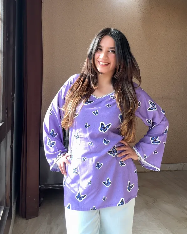 TITLI_SHORT_KURTI_(WOMEN)
