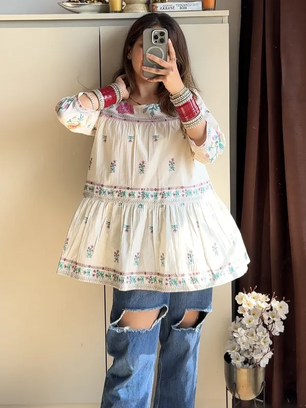 PARI_FLARED_KURTI_(WOMEN)