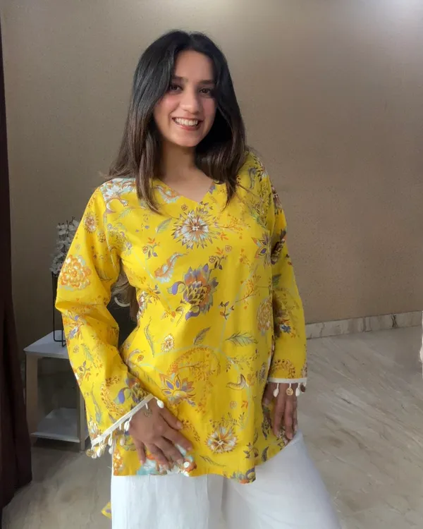 PIA_SHORT_KURTI_(WOMEN)