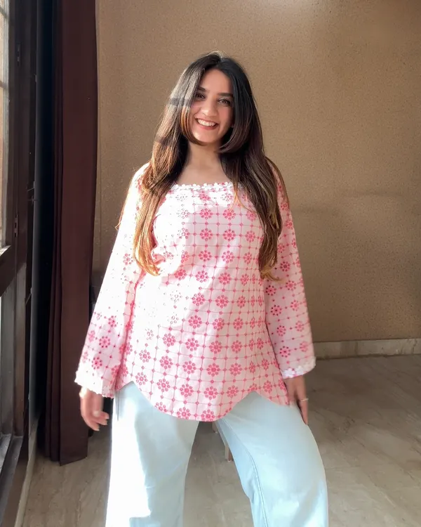 PIHU_SHORT_KURTI_(WOMEN)