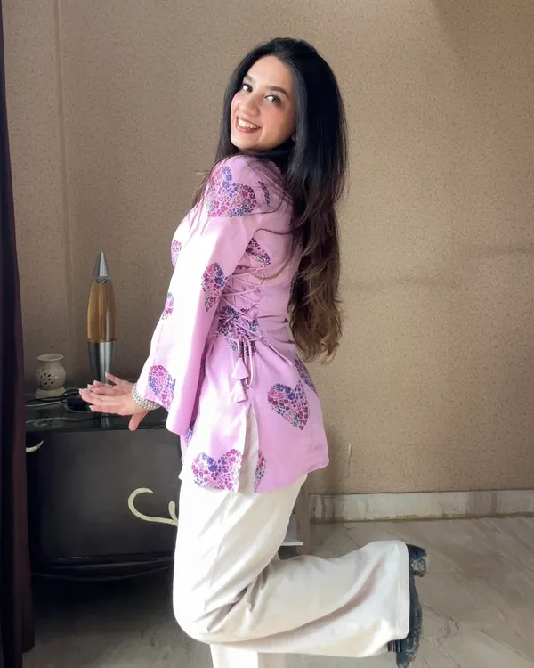 DILRUBA_SHORT_KURTI_(WOMEN)