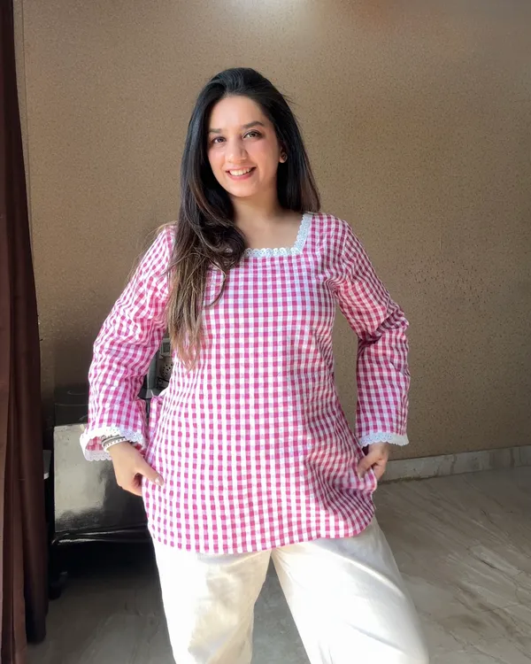 AISHA_SHORT_KURTI_(WOMEN)
