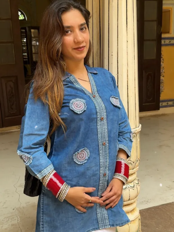 MASTANI_DENIM_KURTI_(WOMEN)