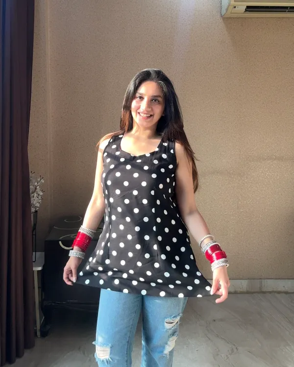 CHAAND_SHORT_KURTI_(WOMEN)