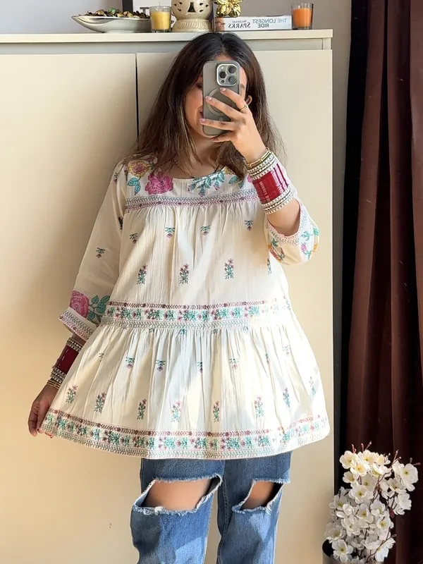 PARI_FLARED_KURTI_(WOMEN)