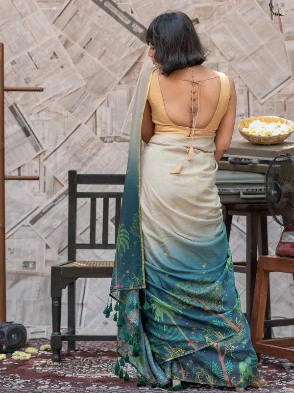 Cream_Printed_Ombre_Saree_for_Women