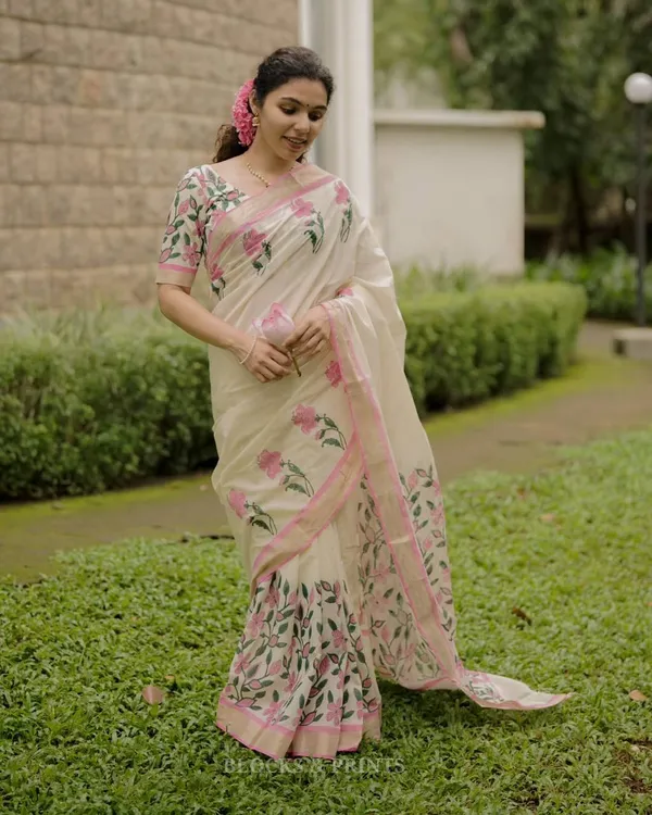 Cream_Organza_Floral_Print_Saree_For_Women