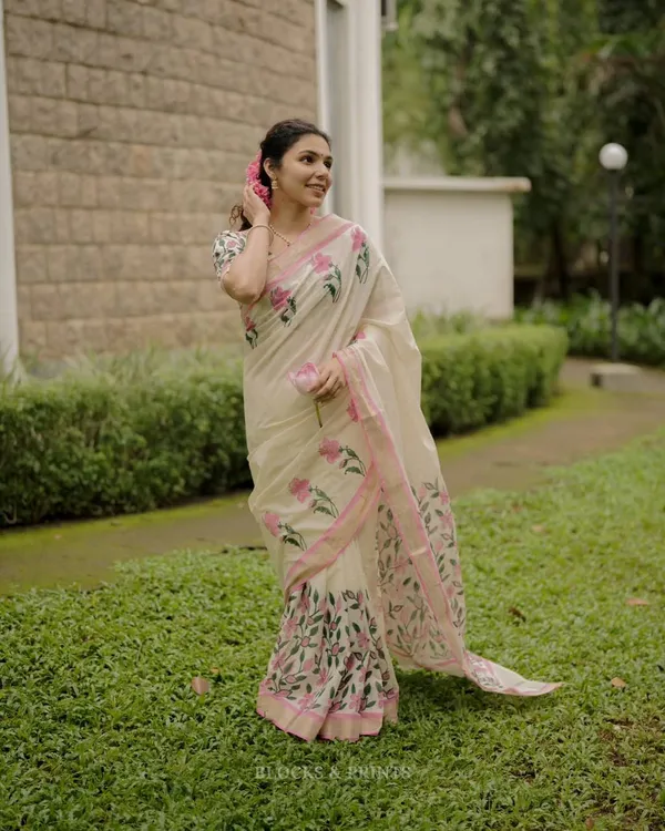 Cream_Organza_Floral_Print_Saree_For_Women
