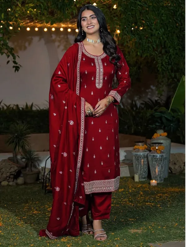 Red_Embroidered_Straight_Kurta_Set_for_Women