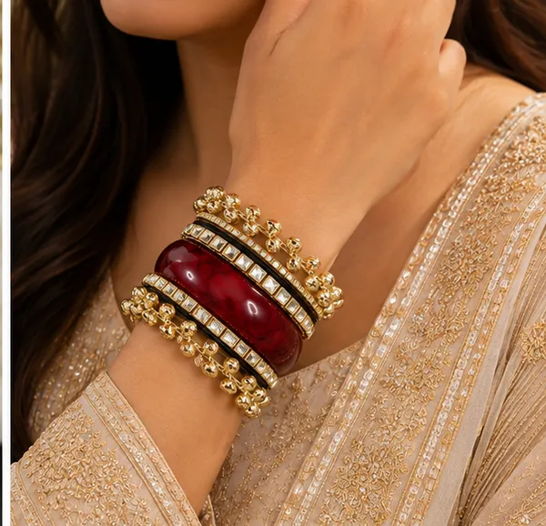 Red_Gold_Tone_Embellished_Bangle_Set_For_Women