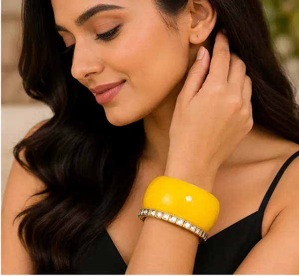 Yellow_Embellished_Bangle_For_Women
