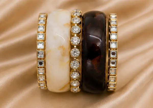 Gold_Tone_Designer_Stone_And_Resin_Bangle_Set_For_Women