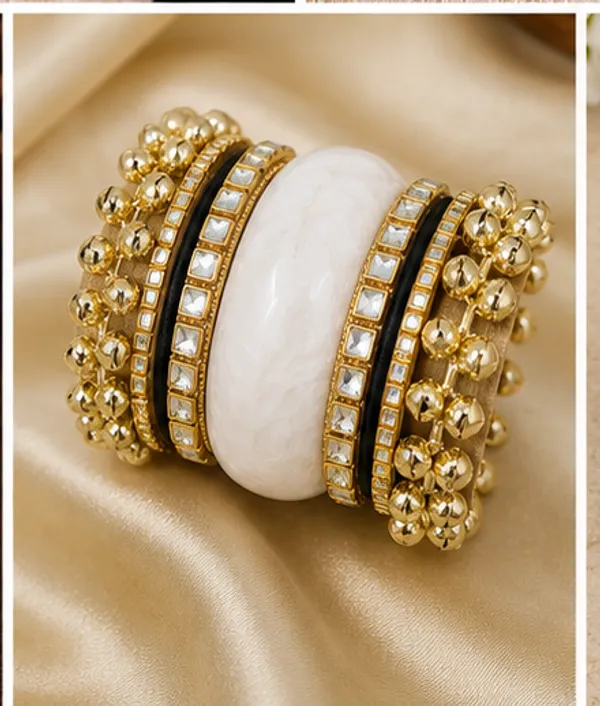 Gold_Tone_Resin_Statement_Bangle_Set_For_Women