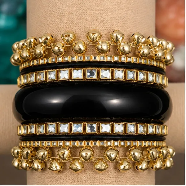 Black_Gold_Tone_Traditional_Bangle_Set_For_Women
