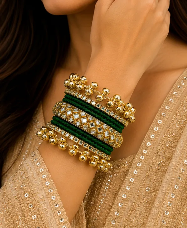 Green_Gold_Traditional_Bangle_Set_For_Women