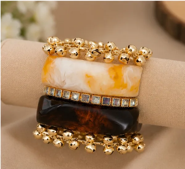 Multicolor_Resin_Traditional_Bangle_Set_For_Women