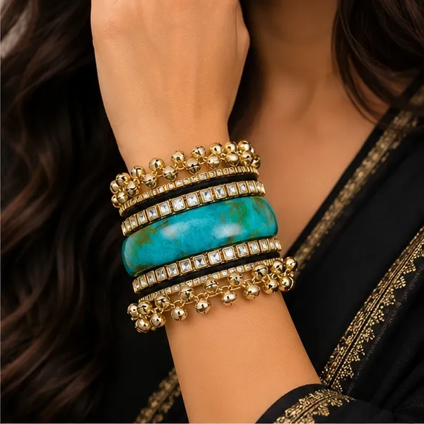 Gold_Tone_Traditional_Bangle_Set_For_Women