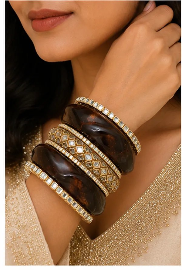 Black_Lac_Designer_Bangle_Set_For_Women