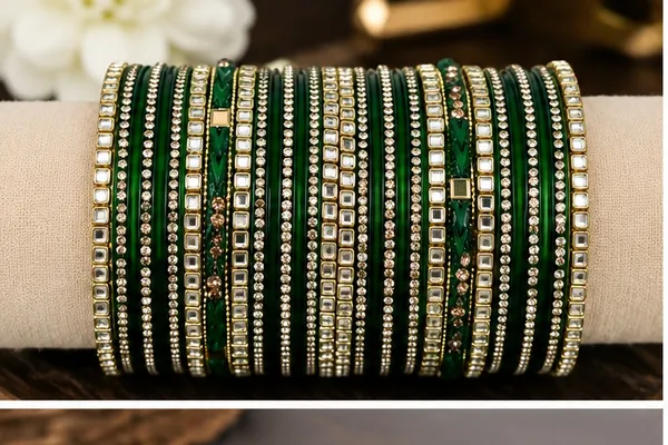 Green_Embellished_Bangle_Set_For_Women