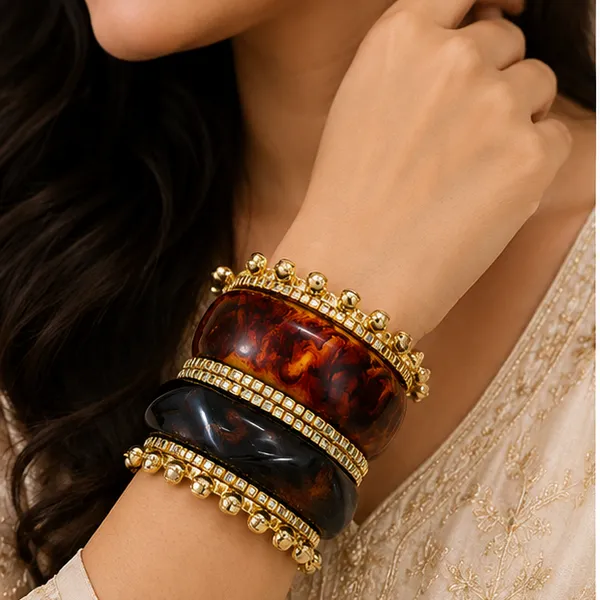 Brown_Resin_Gold_Tone_Bangle_Set_For_Women
