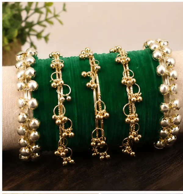 Green_Velvet_Embellished_Bangle_Set_For_Women