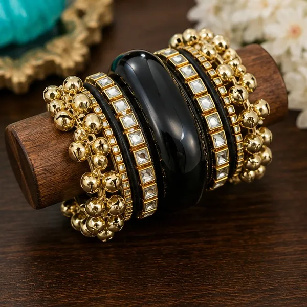 Black_Gold_Tone_Traditional_Bangle_Set_For_Women