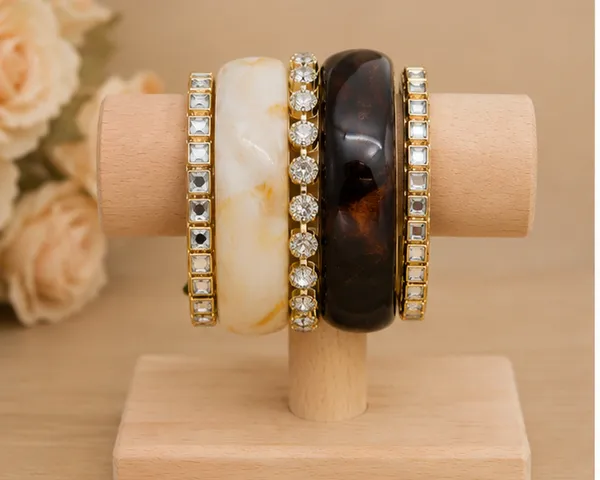Gold_Tone_Designer_Stone_And_Resin_Bangle_Set_For_Women