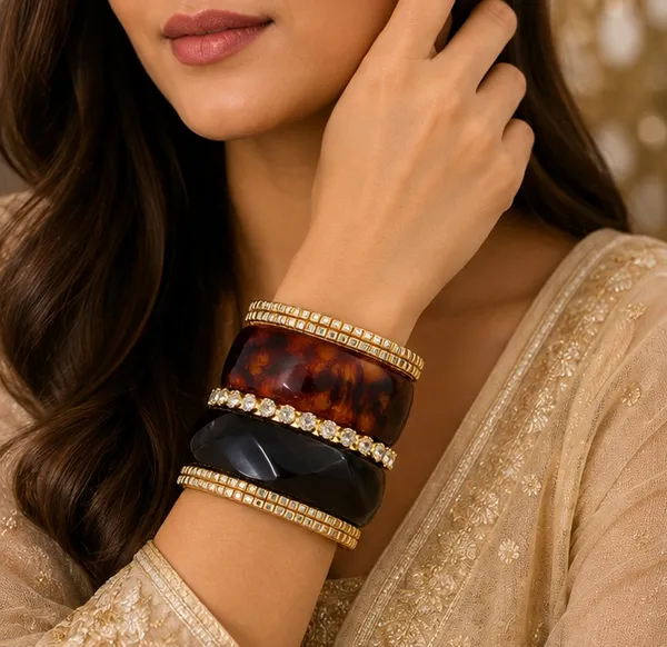 Black_Brown_Gold_Tone_Embellished_Bangle_Set_For_Women