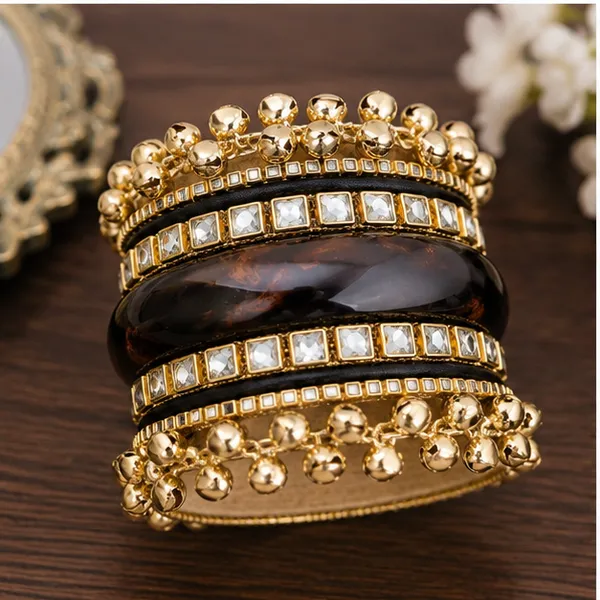 Gold_Tone_Resin_Statement_Bangle_Set_For_Women