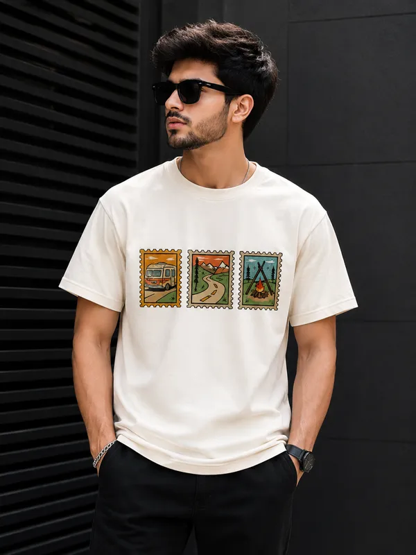 White_Graphic_Print_T-Shirt