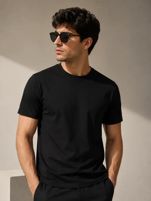Black_Printed_T-Shirt