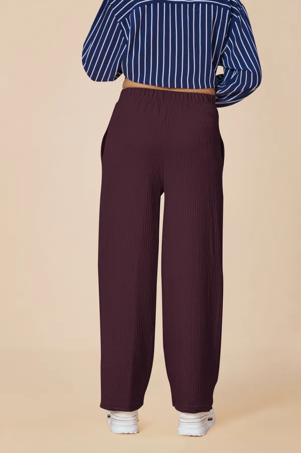 Maroon_Solid_Lycra_Trousers_For_Women