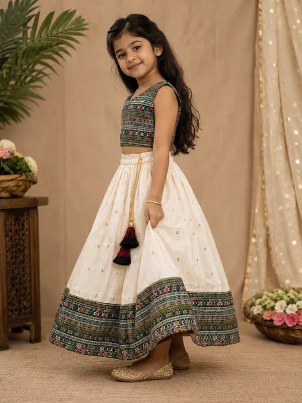 Multicolour_Printed_Ethnic_Lehenga_Set_for_Girls