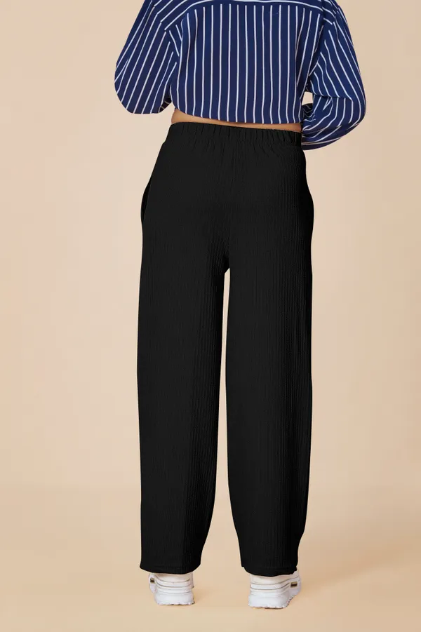 Black_Solid_Lycra_Trousers_For_Women