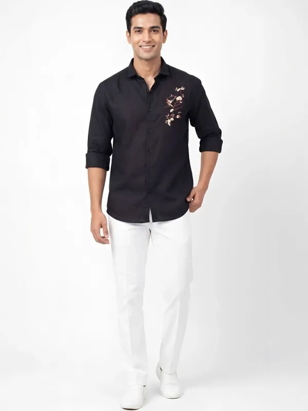 Black_Floral_Embroidered_Casual_Shirt_for_Men