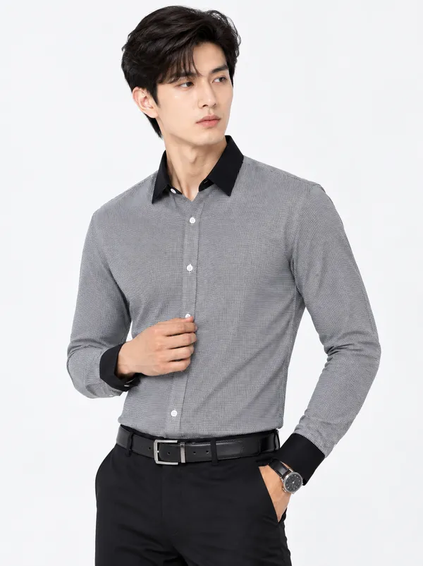 Black_And_White_Checked_Full_Sleeve_Shirt_For_Men