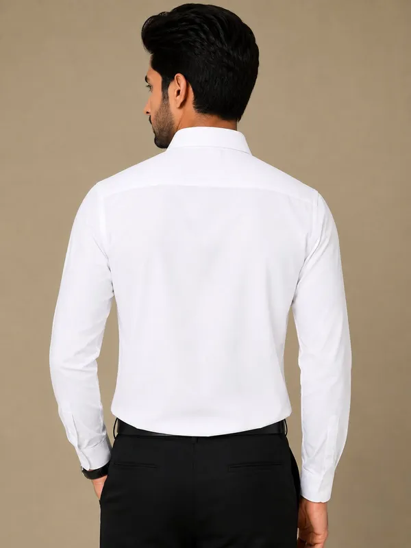 White_Formal_Shirt_For_Men