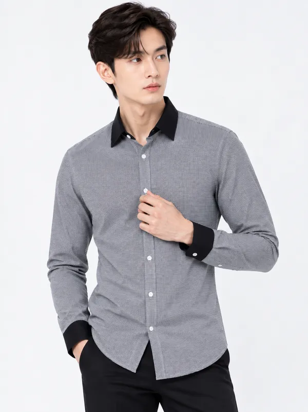 Black_And_White_Checked_Full_Sleeve_Shirt_For_Men