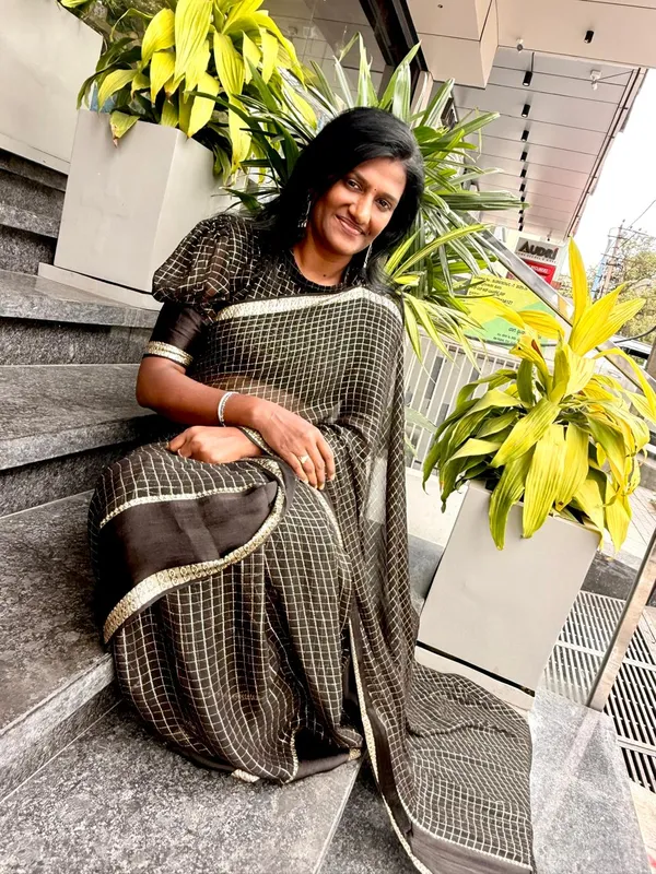 Black_Soft_Viscose_Sarees