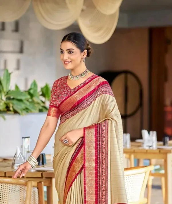 Beige_Red_Jute_Dola