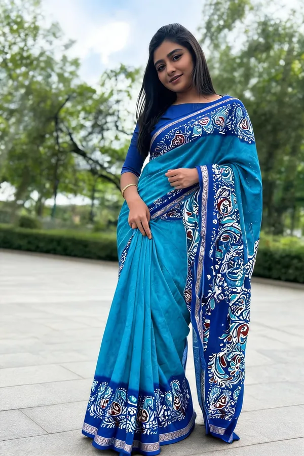 Blue_Batik_Saree_Saree_With_Blouse_Piece_For_Women