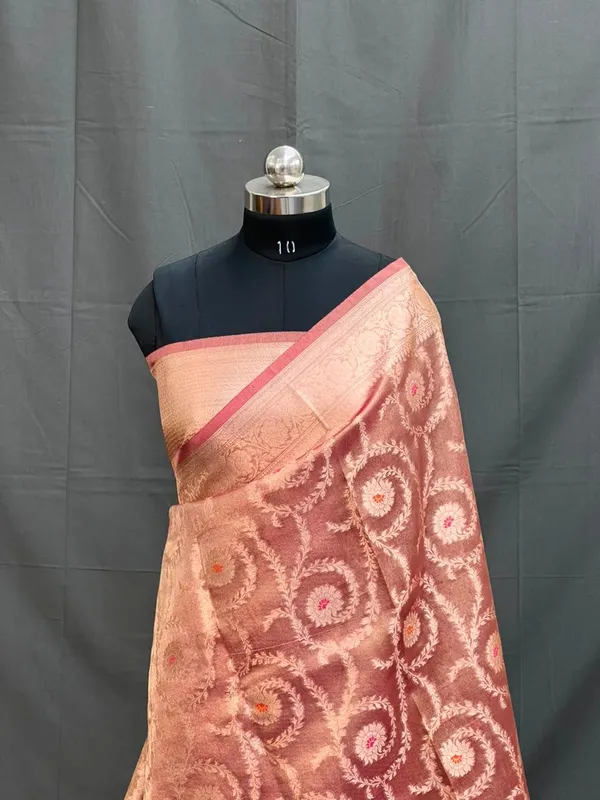 Peach_Woven_Floral_Saree_For_Women
