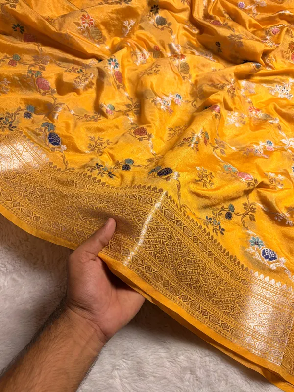 Mustard_Tamanna_Silk_Floral_Zari_Saree_For_Women