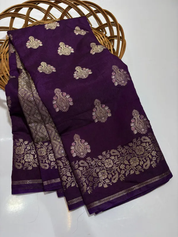 Purple_Traditional_Woven_Saree_For_Women