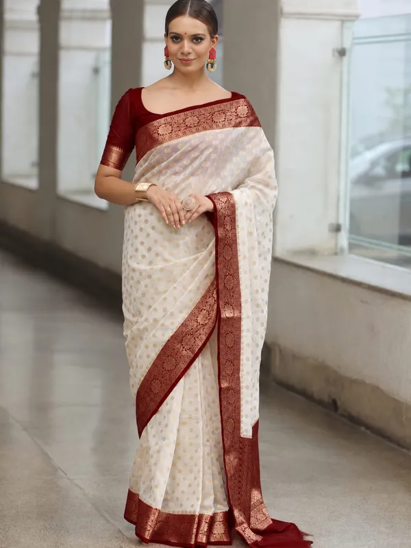Ivory_Seli_Katan_Silk_Floral_Border_Woven_Saree_For_Women