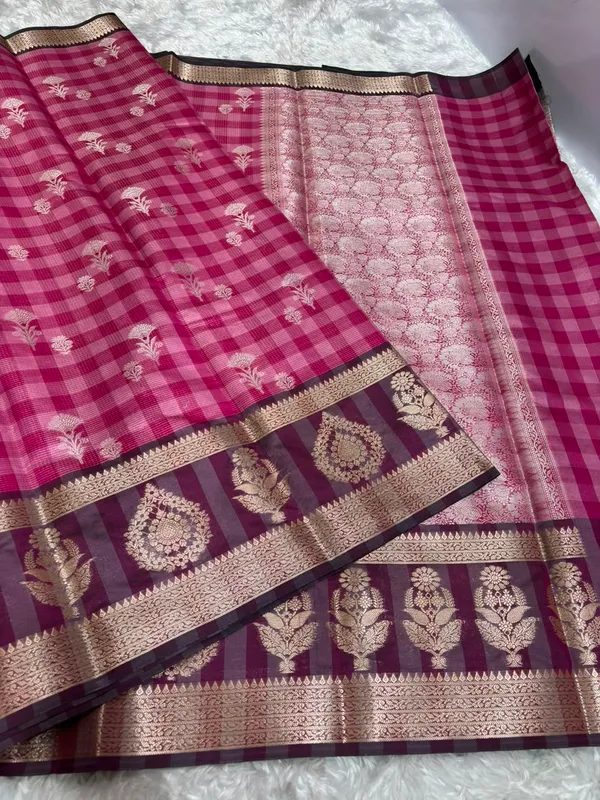 Magenta_Seli_Katan_Silk_Checked_Woven_Saree_For_Women