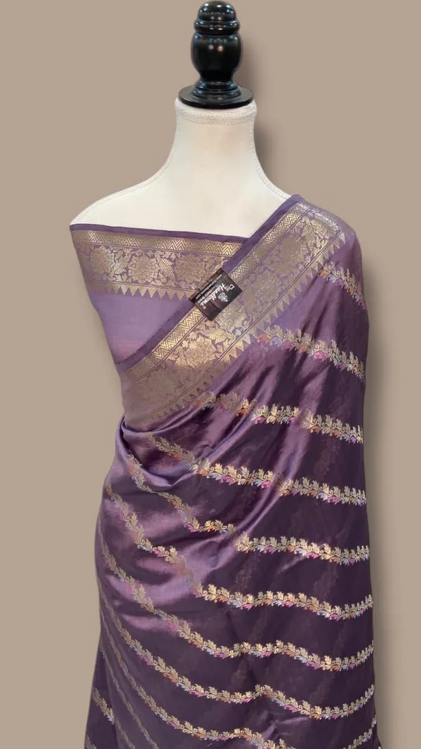 Purple_Woven_Floral_Border_Saree_For_Women