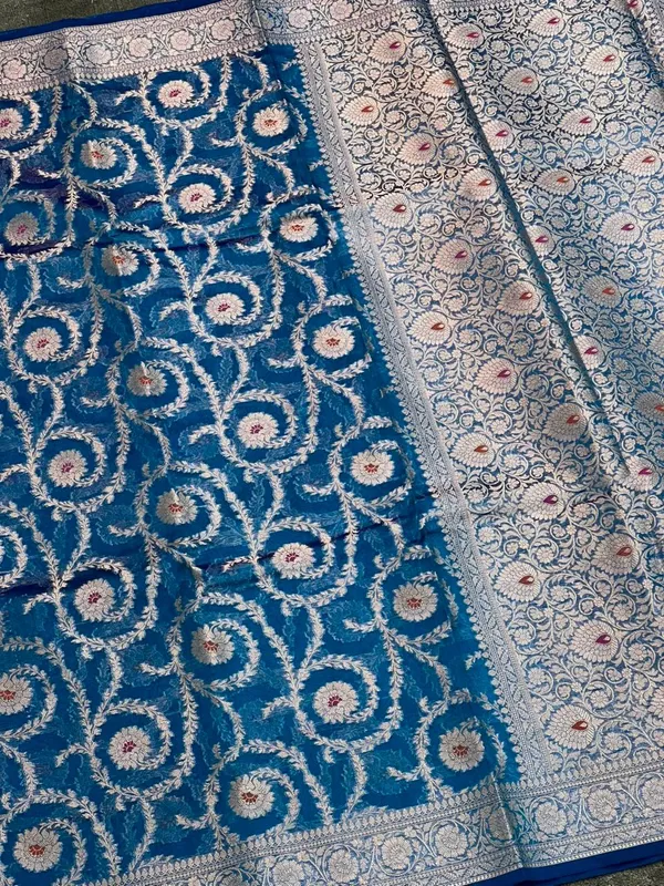 Blue_Soft_Silk_Floral_Woven_Saree_For_Women
